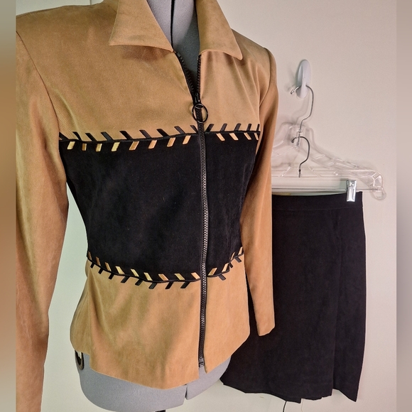 Worthington Ultra Suede Blazer & Skirt. Size 4p - Picture 2 of 7